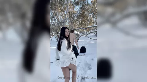 Mikaela Testa Outdoor Snow Blowjob (OF)